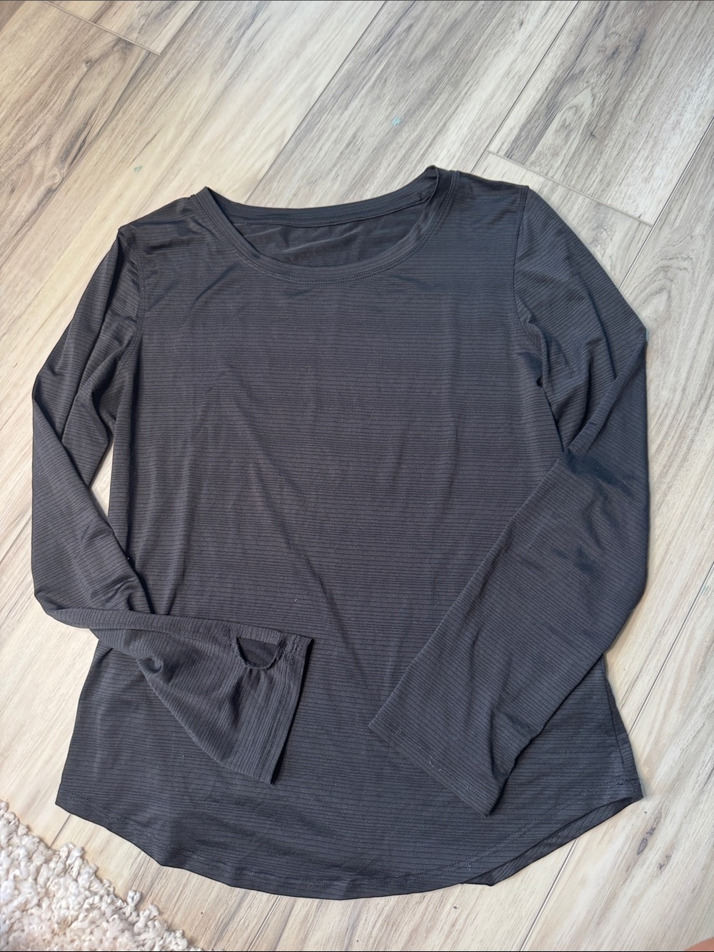 Zyia subtle striped t